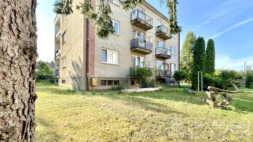 BOSEN | Priestranný 3izbový byt s veľkou loggiou a balkónom, 110m2.