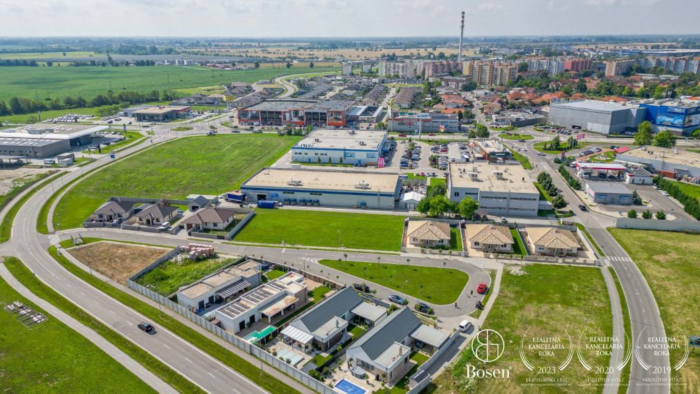 REZERVOVANÉ | 4i RD pre náročných klientov s bazénom