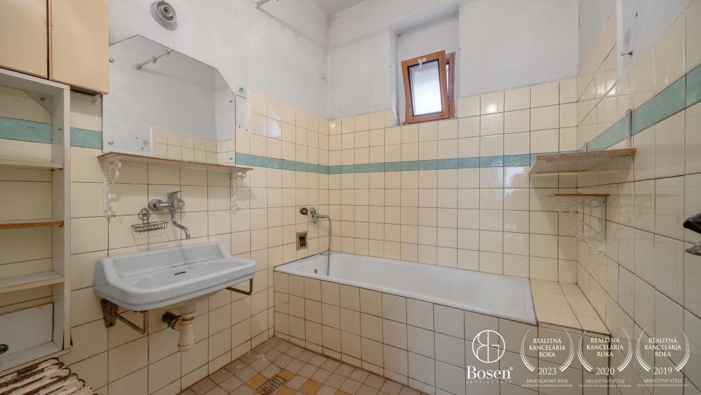 BOSEN | Na predaj rodinný dom Stupava, Lipová ulica