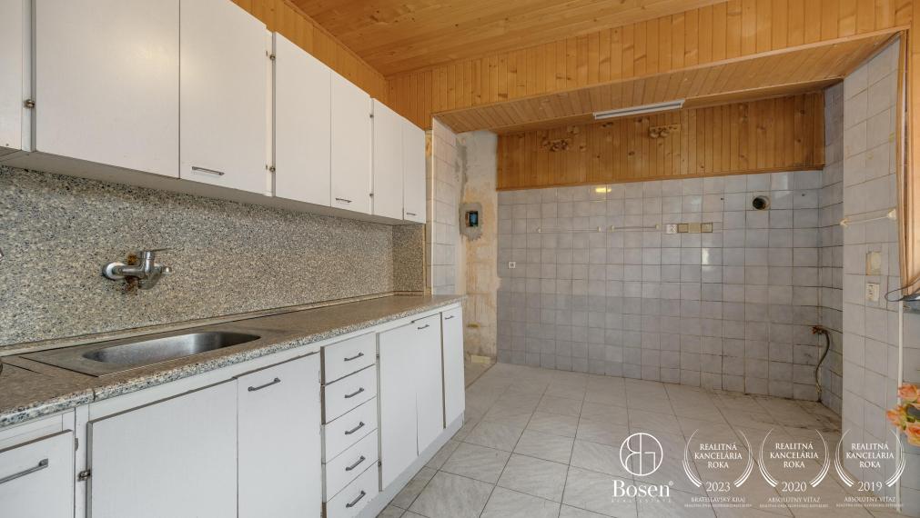 BOSEN | Na predaj rodinný dom Stupava, Lipová ulica