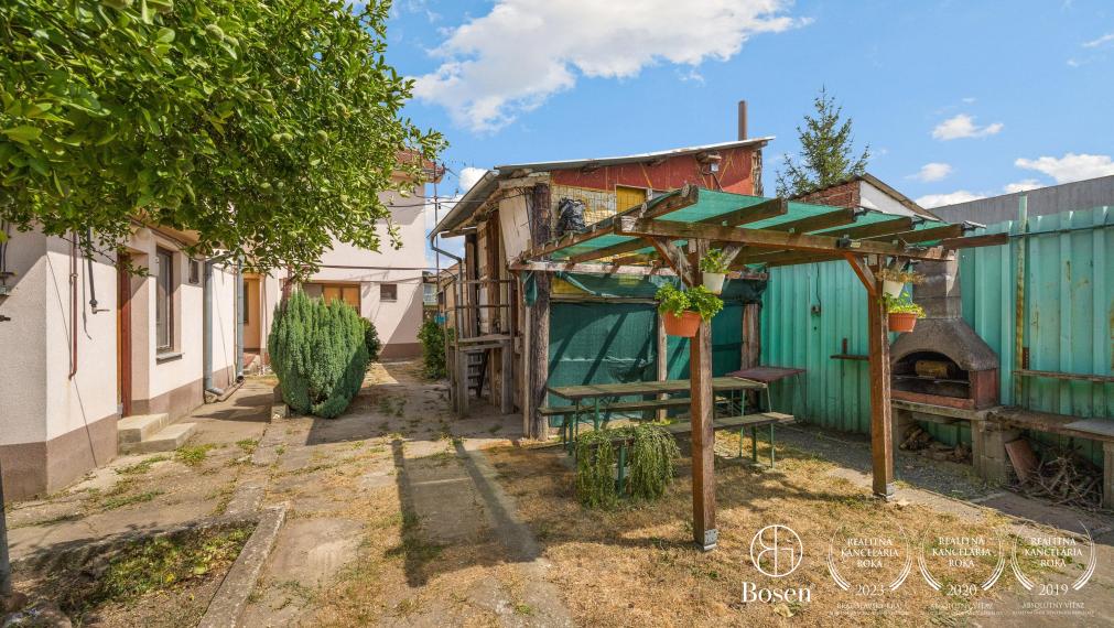 BOSEN | Na predaj rodinný dom Stupava, Lipová ulica