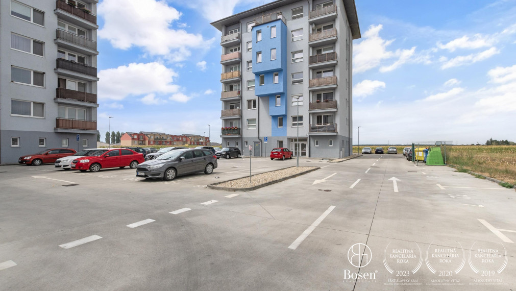 BOSEN I Na predaj zariadený 2-izbový byt v Malackách, Cesta mládeže