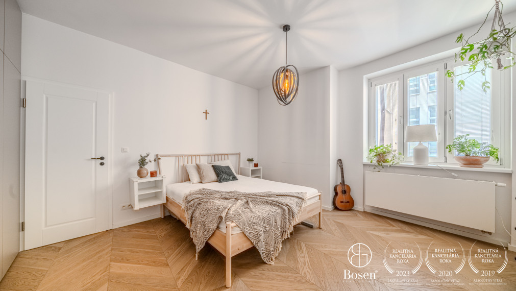PREDANÉ - BOSEN | Vkusný 2 izb. byt po kompletnej rekonštrukcii, Dunajská ulica - Bratislava – Staré Mesto
