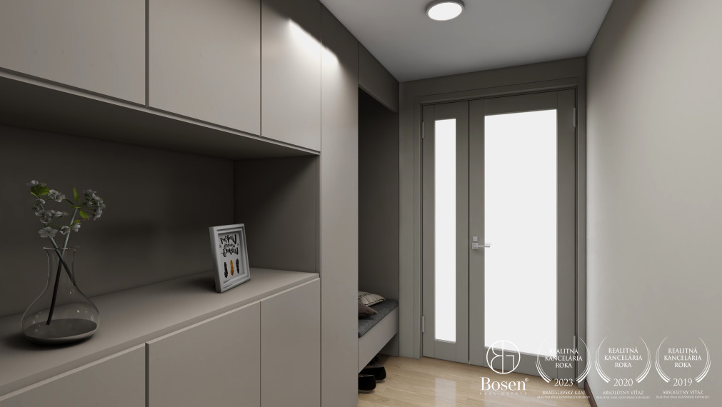 Bosen Realicity / krásny 4 izbový rodinný dom s keramickým bazénom.