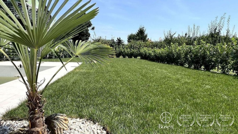 Bosen Realicity / krásny 4 izbový rodinný dom s keramickým bazénom.