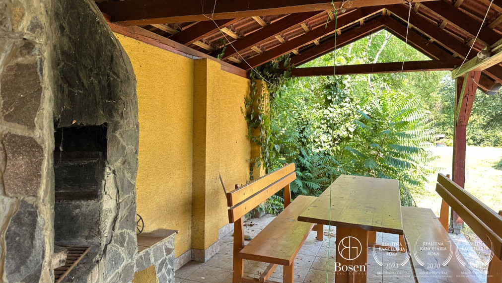 BOSEN | 8-izb penzión 3 km od termálneho kúpaliska Podhájska