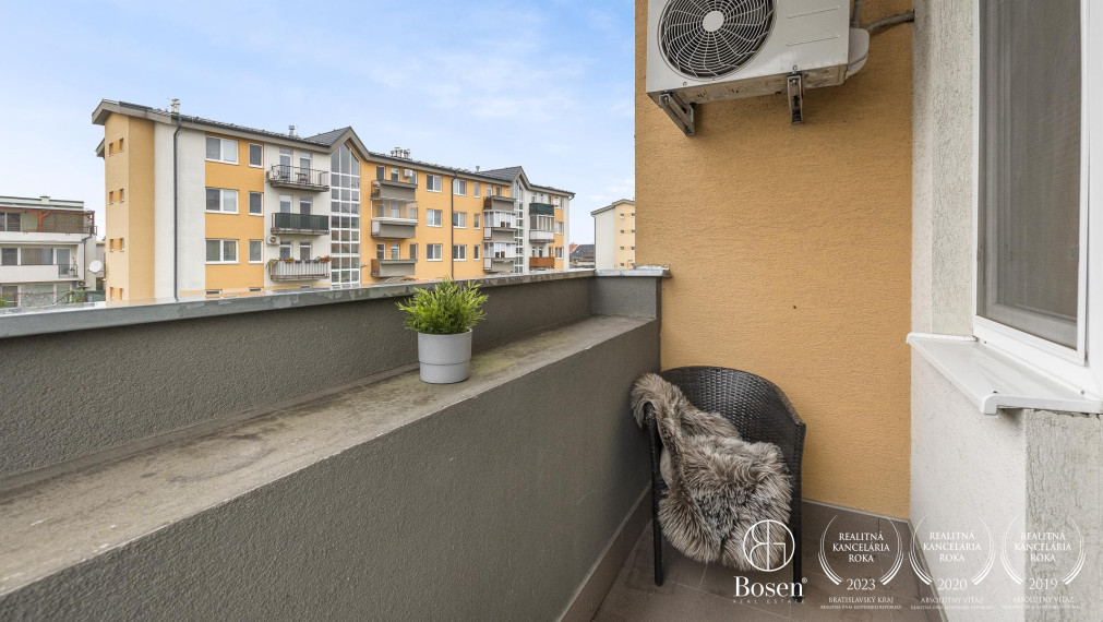 PREDANÉ - BOSEN | 2 izbový slnečný byt na predaj, Most pri Bratislave