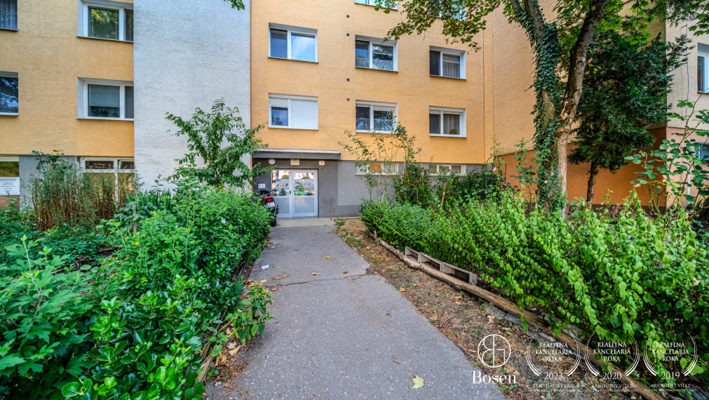 BOSEN | PREDANÉ | Na predaj 4 izbový byt na Bodvianskej ulici, Bratislava, 77m2