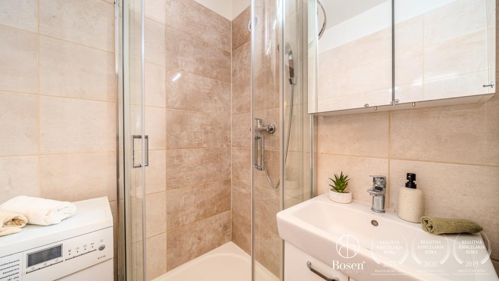 BOSEN | PREDANÉ | Na predaj 4 izbový byt na Bodvianskej ulici, Bratislava, 77m2