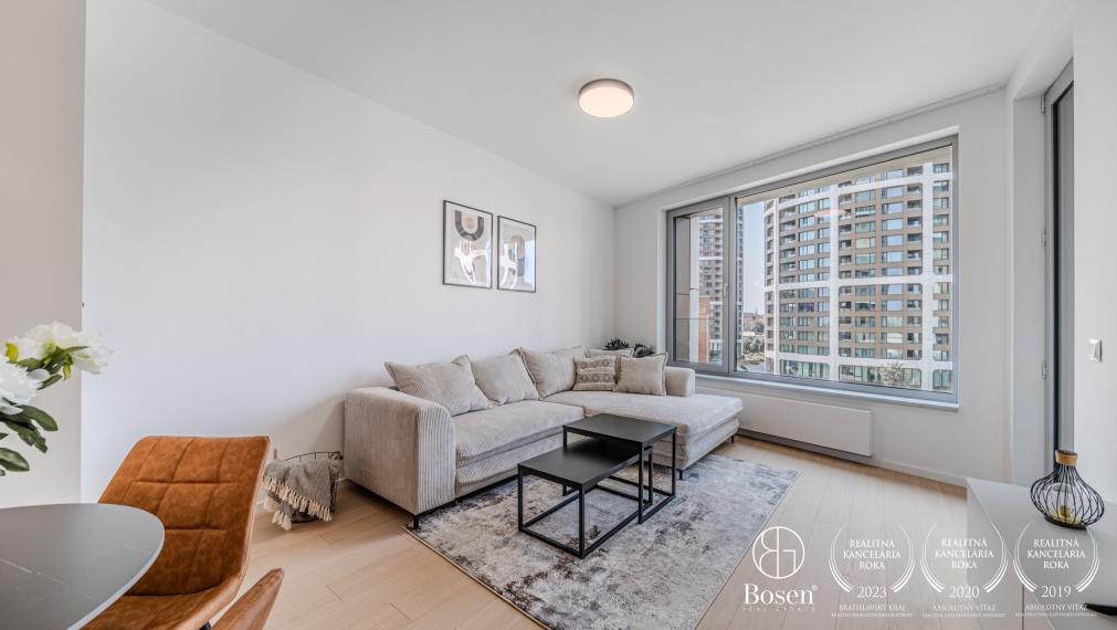 BOSEN | Zariadený 2kk byt v novostavbe Sky Park, Staré Mesto
