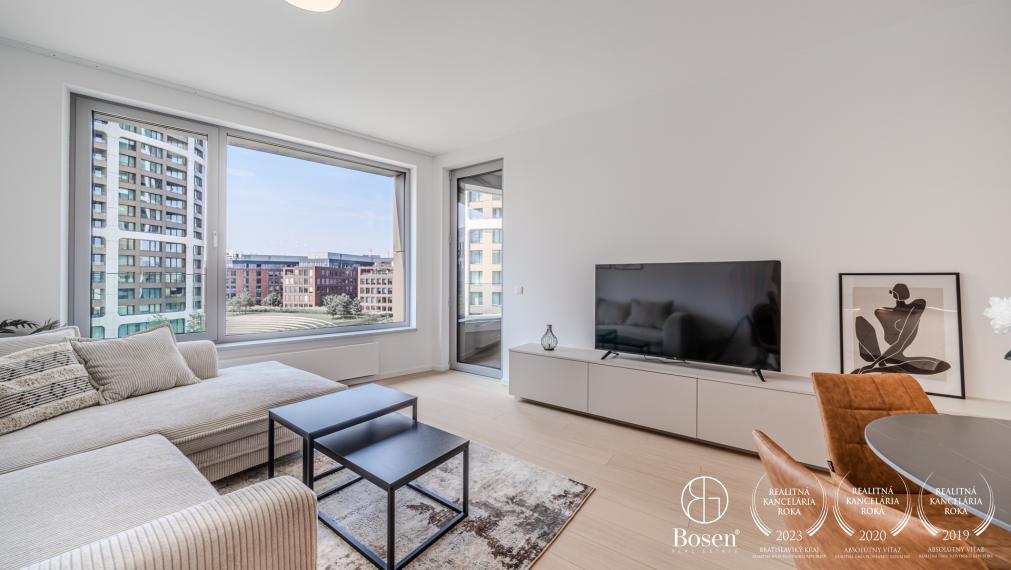 BOSEN | Zariadený 2kk byt v novostavbe Sky Park, Staré Mesto