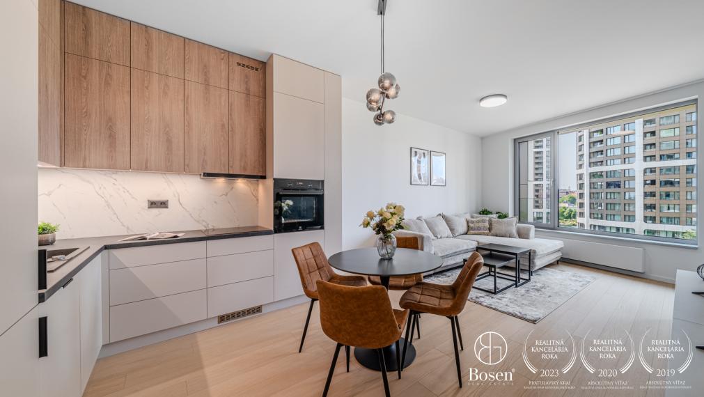 BOSEN | Zariadený 2kk byt v novostavbe Sky Park, Staré Mesto