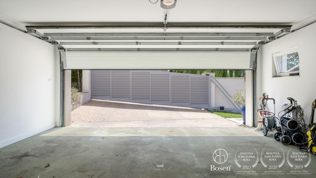 BOSEN |  REZERVOVANÉ - Unikátna vila v španielskom štýle, Nitra - Šúdol