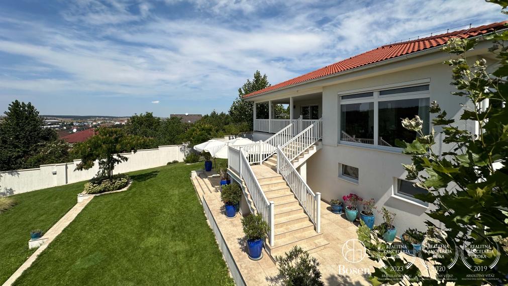 BOSEN |  REZERVOVANÉ - Unikátna vila v španielskom štýle, Nitra - Šúdol