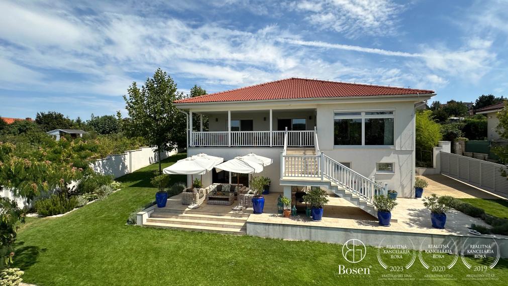 BOSEN |  REZERVOVANÉ - Unikátna vila v španielskom štýle, Nitra - Šúdol