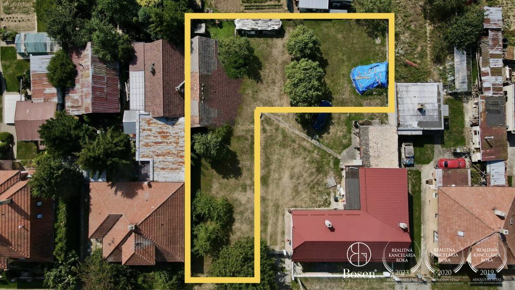 BOSEN | Na predaj stavebný pozemok v obci Kostolná - Záriečie,  663 m2