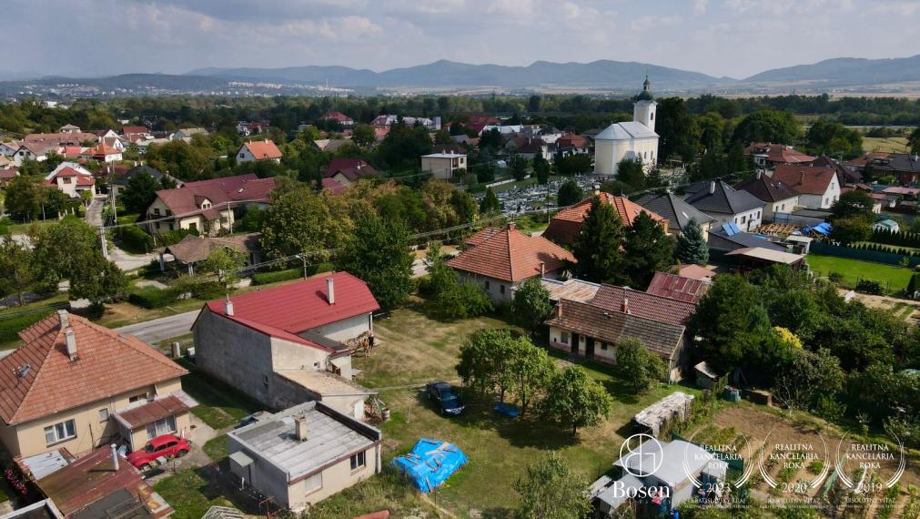 BOSEN | Na predaj stavebný pozemok v obci Kostolná - Záriečie,  663 m2