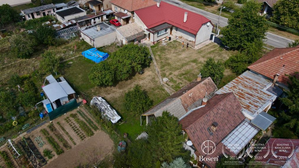 BOSEN | Na predaj stavebný pozemok v obci Kostolná - Záriečie,  663 m2