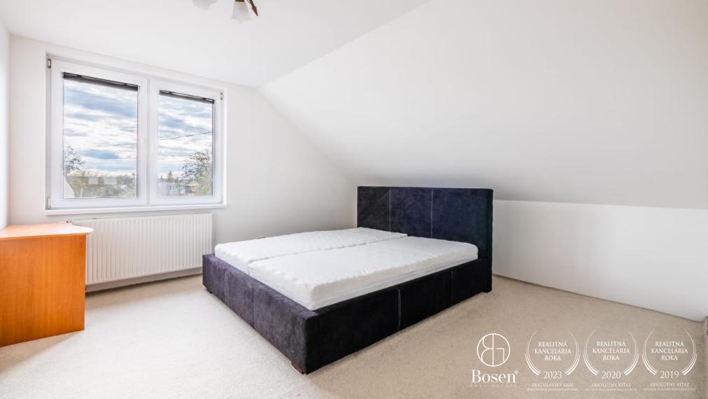 BOSEN | 7 izbový rodinný dom v obci Šaštín - Stráže