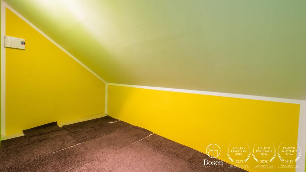 BOSEN | 7 izbový rodinný dom v obci Šaštín - Stráže