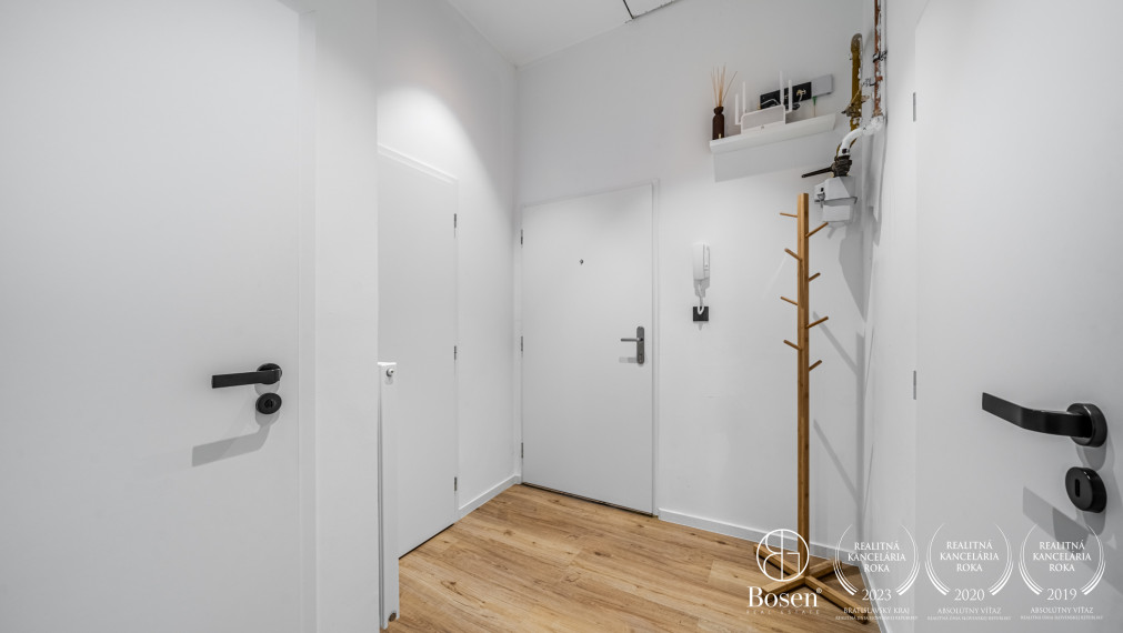 BOSEN | PRENAJATÉ: Dizajnový 2 izbový byt v blízkosti centra mesta, Vajnorská ul., Bratislava