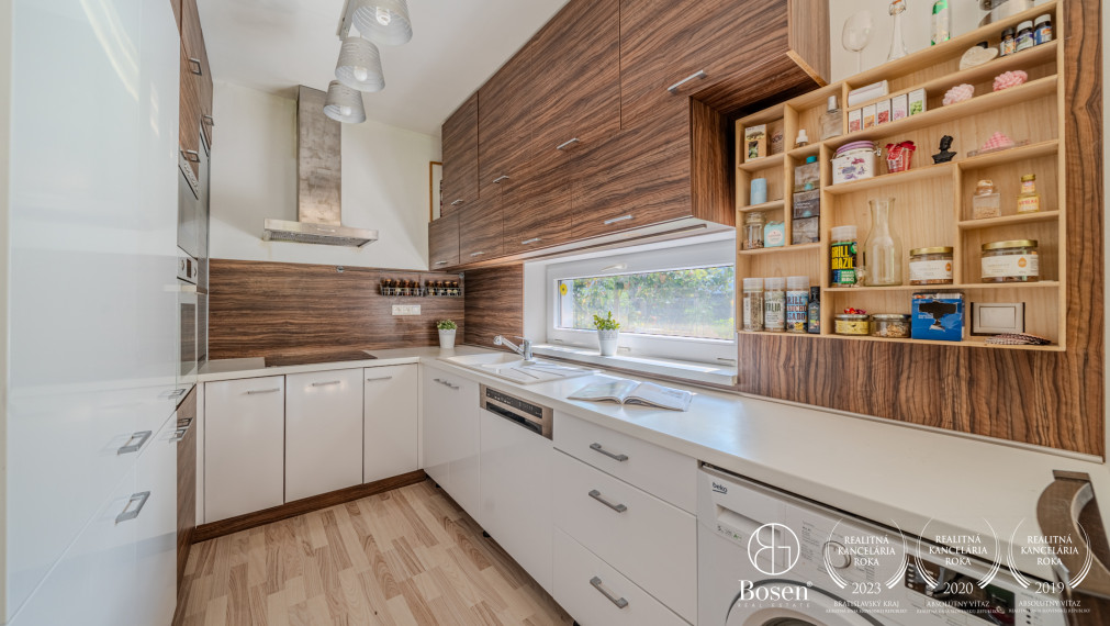 BOSEN | 3 izbový byt so záhradou a parkovacím miestom, Rovinka