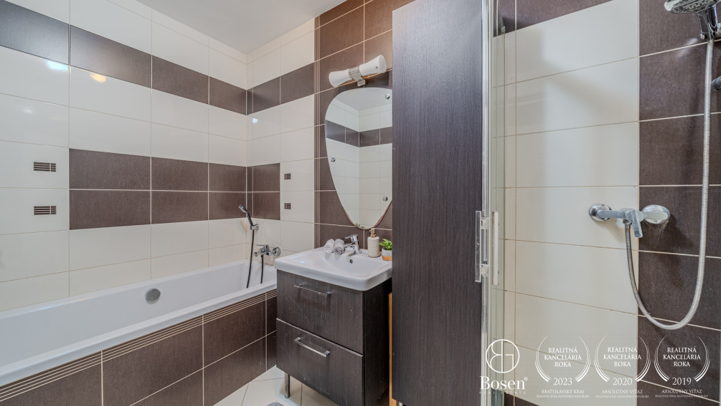 BOSEN | 3 izbový byt so záhradou a parkovacím miestom, Rovinka