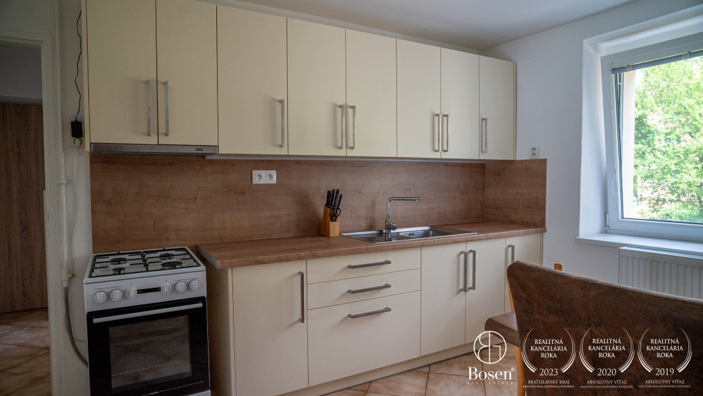 Zrekonštruovaný 2 izbový byt na Sihoti