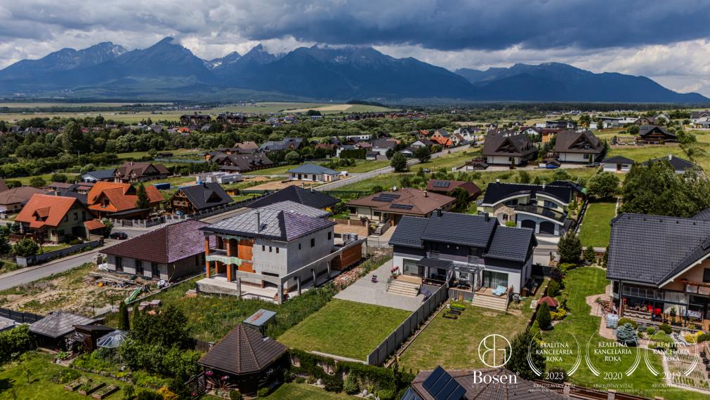 BOSEN | Príjemný kompletne zariadený rodinný dom na predaj
