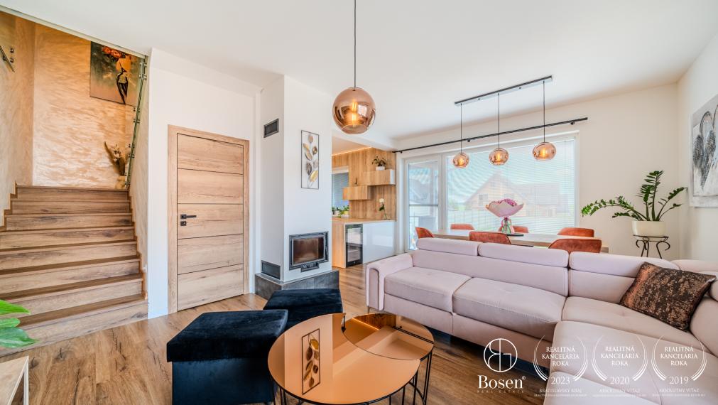 BOSEN | Príjemný kompletne zariadený rodinný dom na predaj