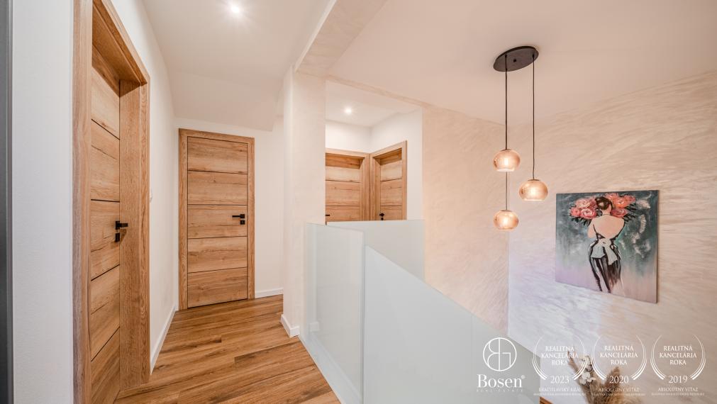 BOSEN | Príjemný kompletne zariadený rodinný dom na predaj