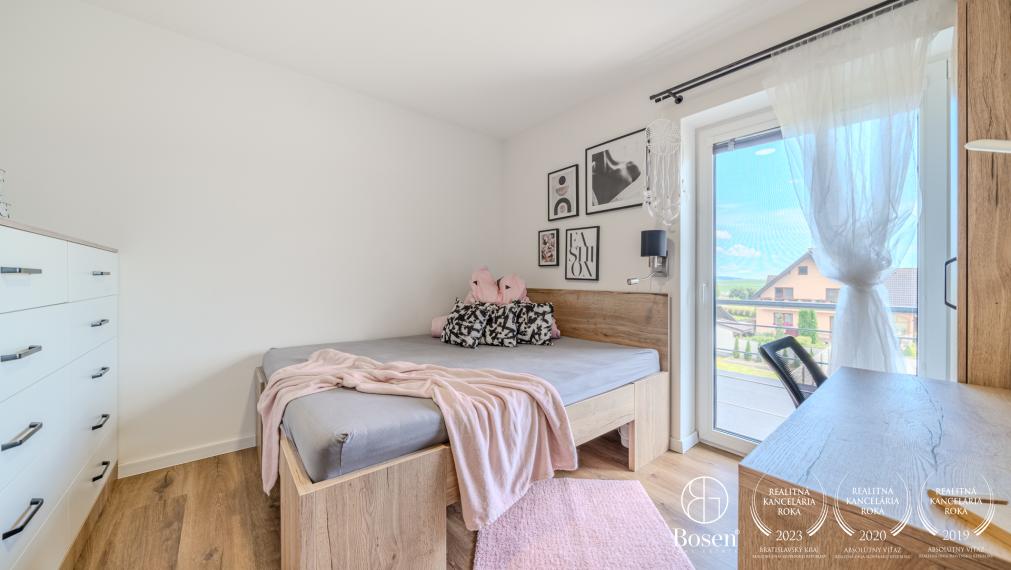 BOSEN | Príjemný kompletne zariadený rodinný dom na predaj