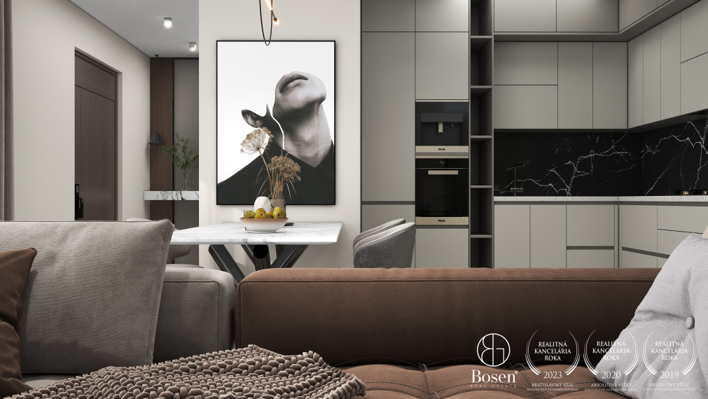 Bosen Realicity / 4 izbový rodinný dom v krásnom a tichom prostredí.