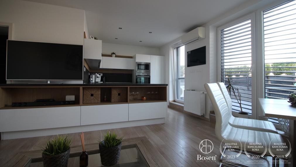 BOSEN | 3 izbový byt s terasou, Školské Námestie, Rohožník