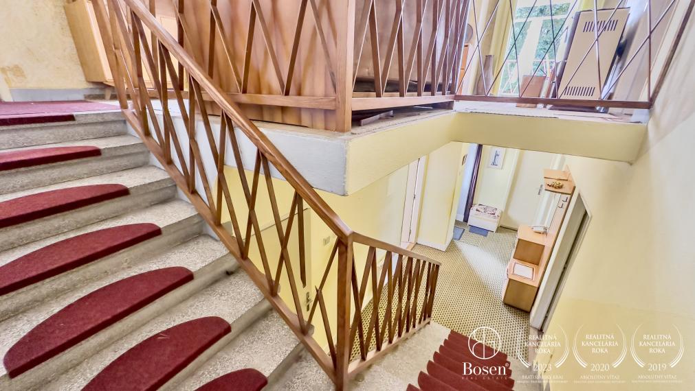 BOSEN | REZERVOVANÉ | Rodinný dom v obci Kalinovo, 2568m2.