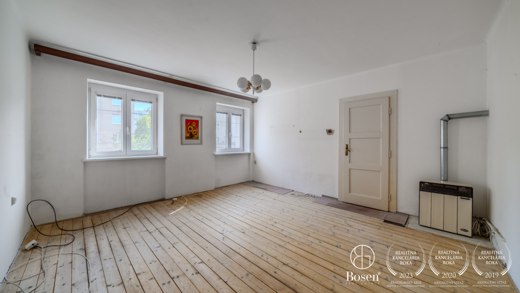 PREDANÉ - BOSEN I 2 izbový byt v pôvodnom stave na Miletičovej ulici