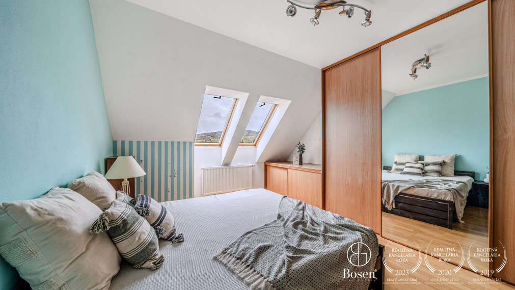 PREDANÉ - BOSEN | Podkrovný 2 izbový byt na Vajanského ulici v Modre