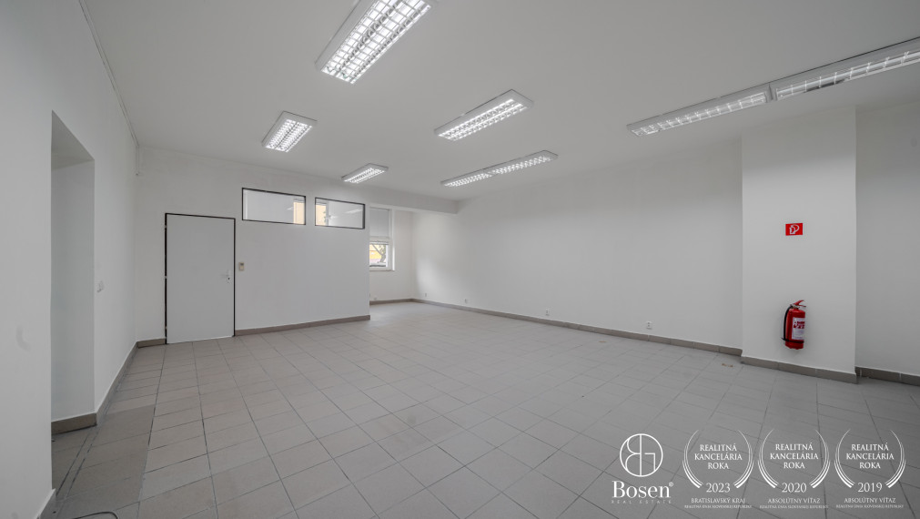 BOSEN | Predaj obchodného priestoru 177 m2, Višňová ul., Bratislava - Nové Mesto