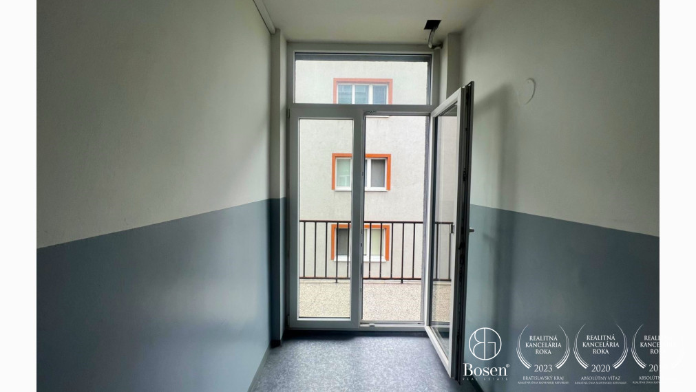BOSEN | Na prenájom 1 izbový byt Piešťanská ulica Trenčín