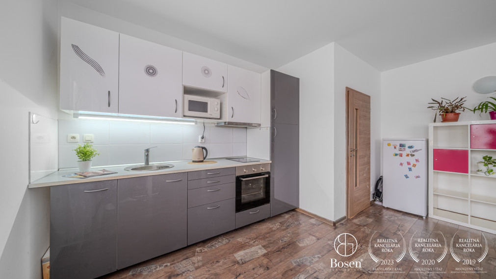 BOSEN | REZERVOVANÉ Priestranný 2 izbový byt, pri golfovom ihrisku - Hrubá Borša