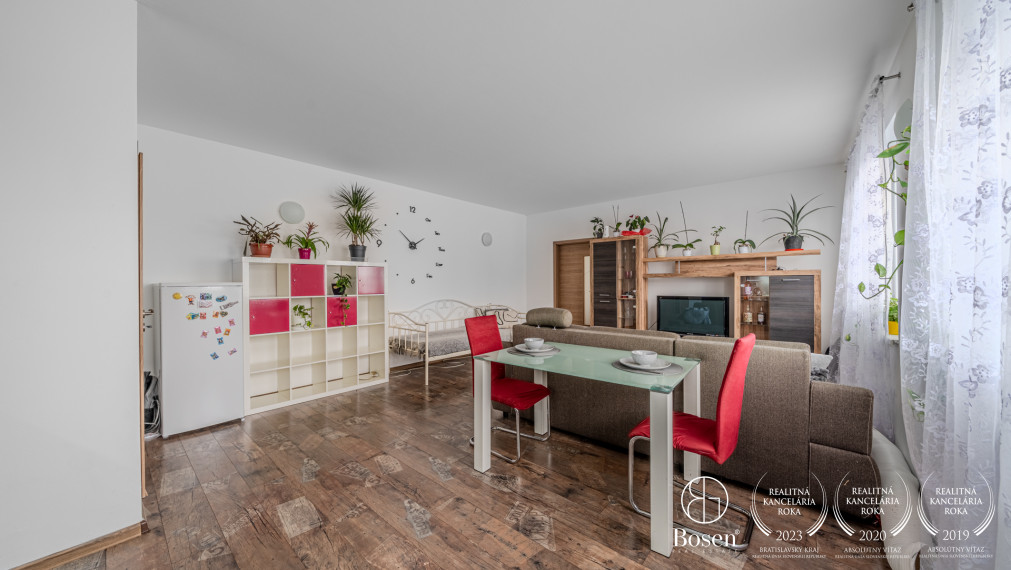 BOSEN | REZERVOVANÉ Priestranný 2 izbový byt, pri golfovom ihrisku - Hrubá Borša