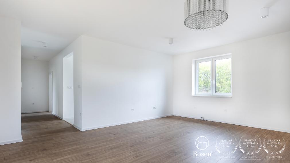 BOSEN | Novostavba RD s tepelným čerpadlom Čaradice