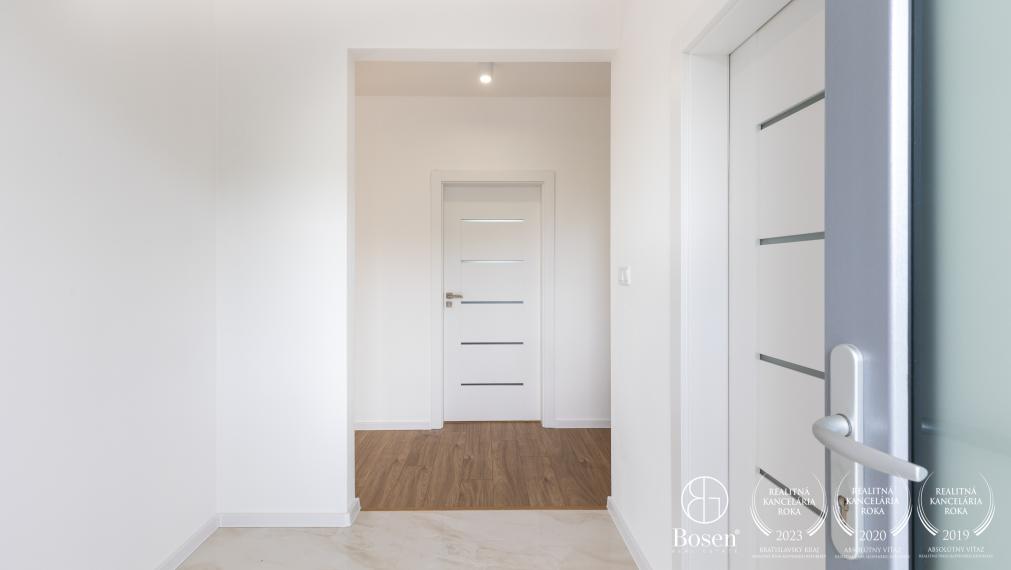 BOSEN | Novostavba RD s tepelným čerpadlom Čaradice