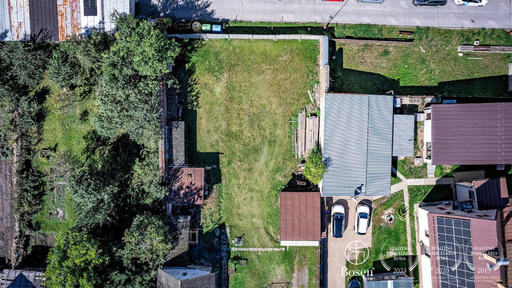 BOSEN |  REZERVOVANE  Ideálny stavebný pozemok v blízkosti centra mesta