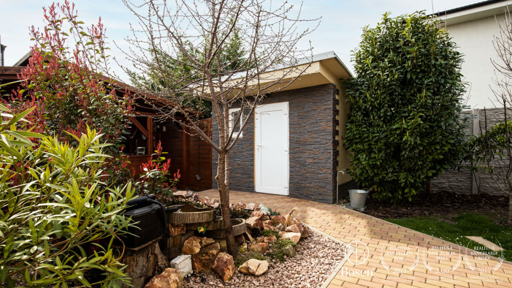 BOSEN | 3i Rodinný dom v tichej časti Dunajskej Stredy na konci slepej ulici