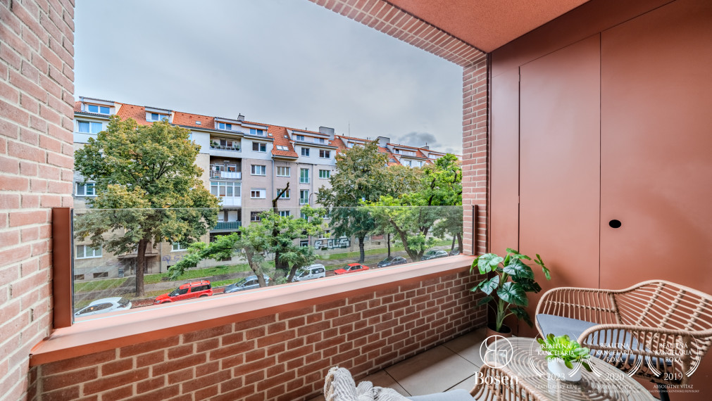 BOSEN | Prenájom kompletne zariadený 3 izbový byt s garážovým státím, 81,93 m2, ZWIRN, Bratislava -  m.č. Ružinov