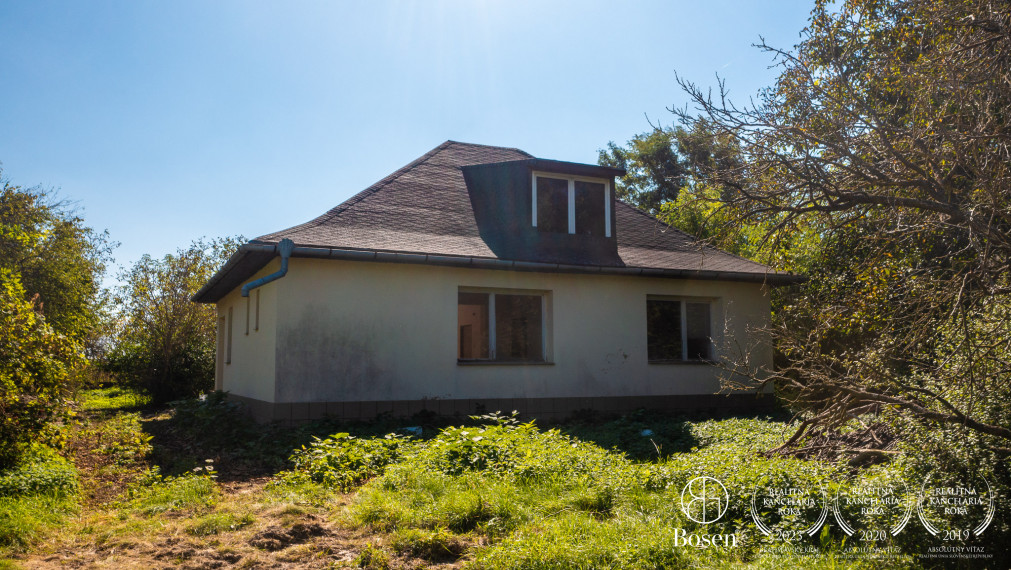 BOSEN | RD so 14á pozemkom v tichej oblasti Malá Dolina