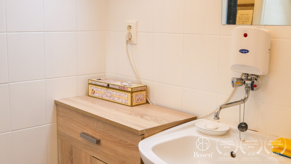 BOSEN | Investičná príležitosť na pešej zóne v DS, 79 m2