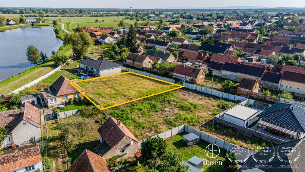 BOSEN | Na predaj stavebný pozemok v obci Brodské, okres Skalica, 1169m2