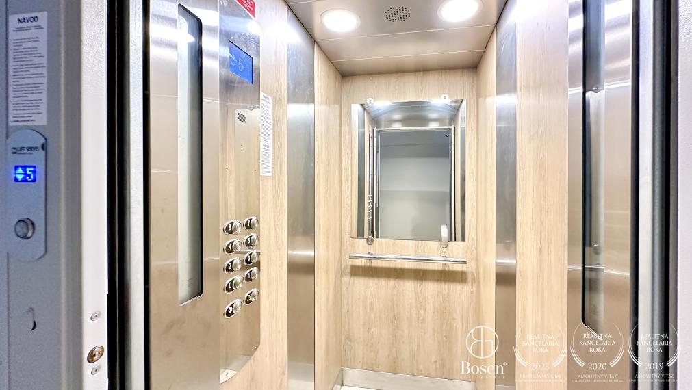 BOSEN | Slnečný 1 izb.byt v centre mesta, Lučenec, Partizánska, 36m2